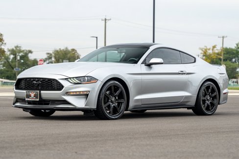 Used 2019 Ford Mustang Coupe w/ Black Accent Package image 10