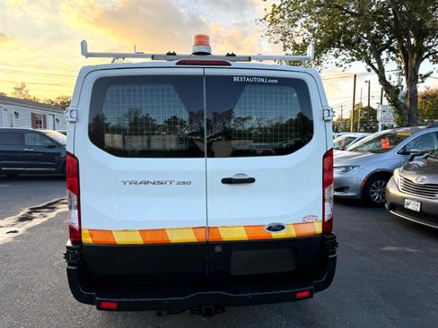Used 2016 Ford Transit 250 130 Low Roof image 6