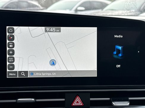 Certified 2025 Hyundai Elantra SEL image 29