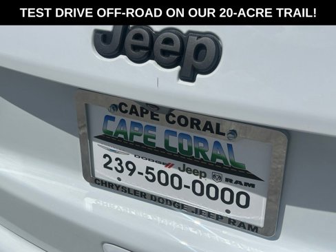 New 2025 Jeep Compass Trailhawk image 34