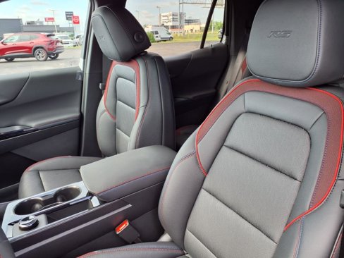 New 2026 Chevrolet Equinox RS w/ LPO, Floor Liner Package image 14
