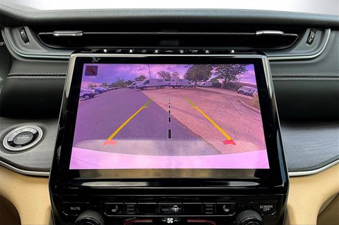 Used 2022 Jeep Grand Cherokee L Limited image 12