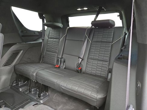 Used 2022 Cadillac Escalade Sport Platinum image 16
