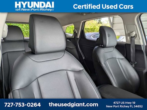 Used 2025 Kia Sportage EX image 6