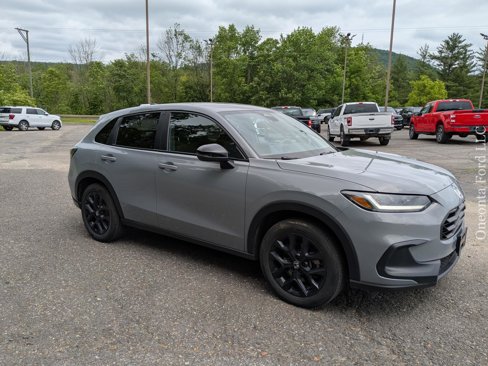 Used 2023 Honda HR-V Sport image 7