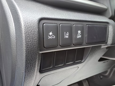 Used 2020 Mitsubishi Eclipse Cross SE image 10