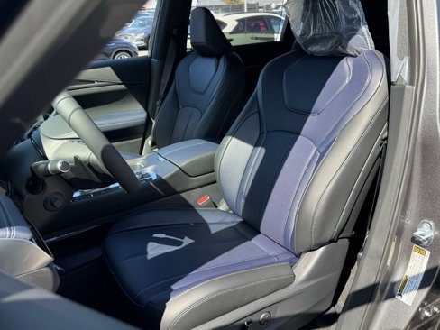 New 2026 INFINITI QX60 Luxe w/ Dark Cargo Package image 15