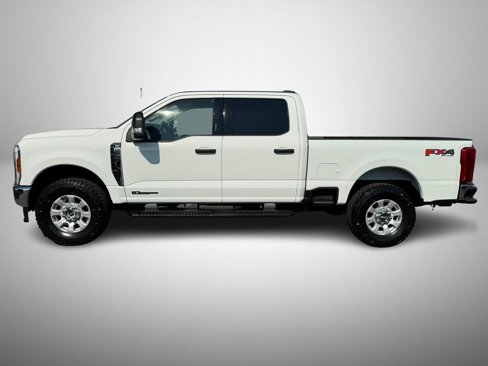 Used 2024 Ford F250 XLT w/ FX4 Off-Road Package image 5