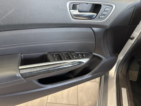 Used 2019 Acura TLX image 27