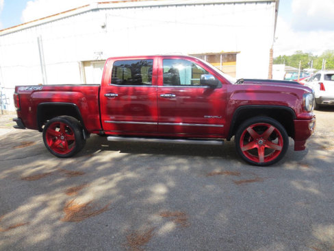 Used 2017 GMC Sierra 1500 Denali w/ Denali Ultimate Package image 1