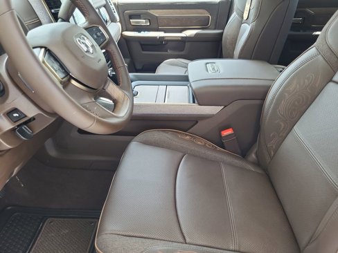 New 2025 RAM 3500 Longhorn image 7
