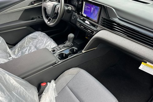New 2026 Toyota Camry LE image 13