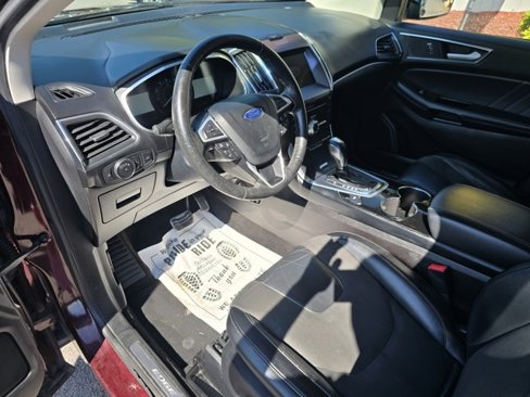 Used 2017 Ford Edge Sport w/ Technology Package image 9