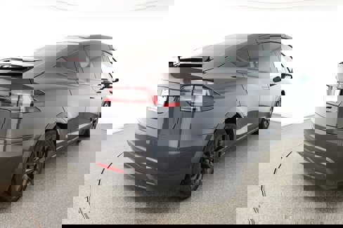 Used 2024 Tesla Model X image 4