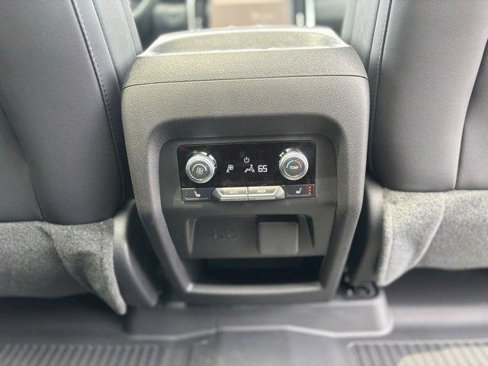 New 2025 GMC Acadia Elevation w/ Elevation Premium Package image 23