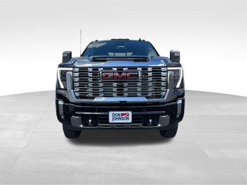 New 2026 GMC Sierra 3500 Denali w/ Denali Reserve Package image 32