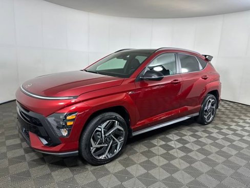 Certified 2025 Hyundai Kona N Line image 34