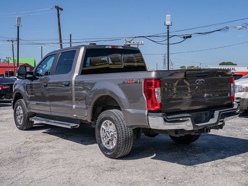 Used 2020 Ford F250 XL w/ STX Appearance Package image 7