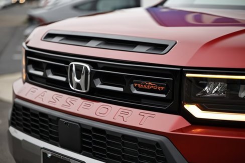 Used 2026 Honda Passport TrailSport Elite image 3