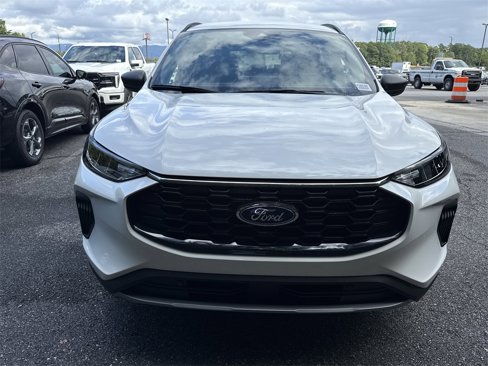 New 2026 Ford Escape ST-Line image 2