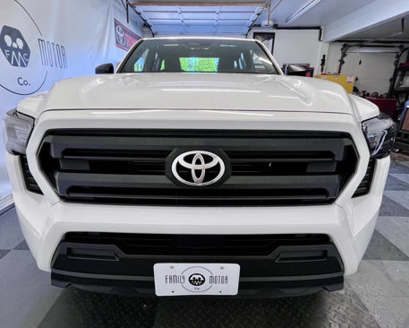 Used 2024 Toyota Tacoma SR image 8