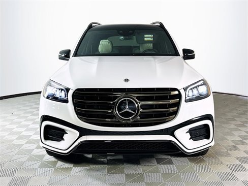 New 2026 Mercedes-Benz GLS 580 4MATIC image 2