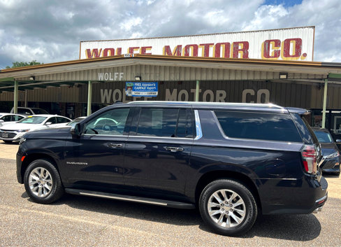 Used 2023 Chevrolet Suburban Premier image 8