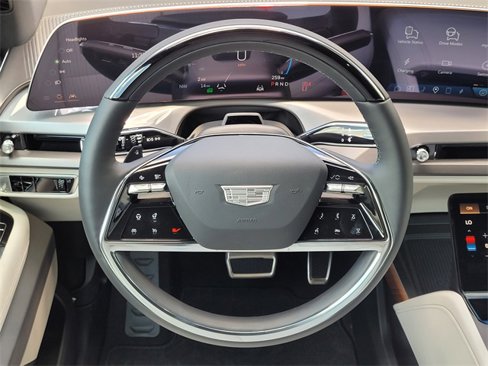 New 2026 Cadillac Vistiq Sport image 10