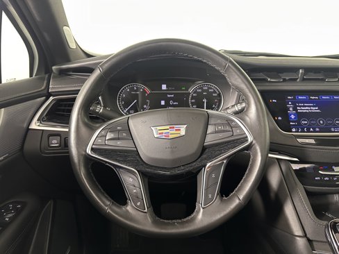 Certified 2023 Cadillac XT5 Premium Luxury image 13