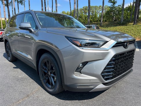 New 2026 Toyota Grand Highlander FWD image 1