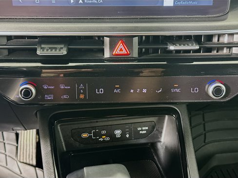 Used 2025 Kia K5 GT-Line w/ GT-Line Premium Package image 24