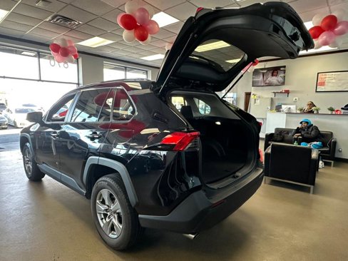 Used 2023 Toyota RAV4 XLE image 13