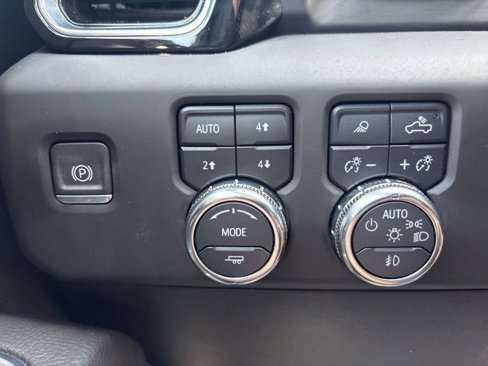 Used 2024 GMC Sierra 1500 Denali image 37