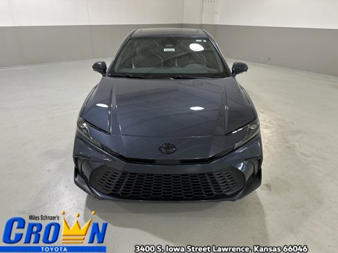 New 2026 Toyota Camry SE image 2