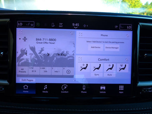Used 2024 Chrysler Pacifica Touring-L w/ S Appearance Package image 32