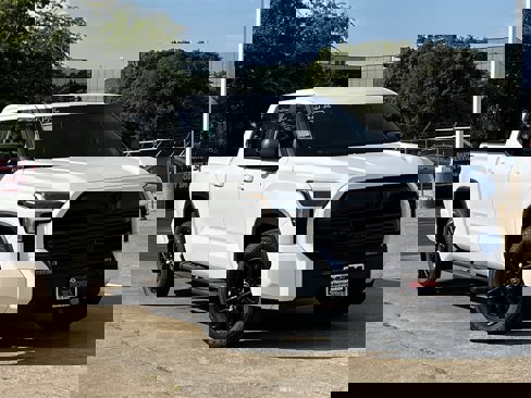 New 2026 Toyota Tundra SR5 image 2
