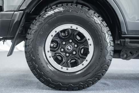 Used 2021 Ford Bronco Badlands image 18