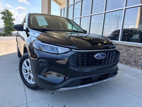 Used 2024 Ford Escape Active w/ Tech Pack #1 image 2