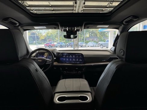 New 2026 Chevrolet Suburban High Country w/ Sun And Tow Package image 19