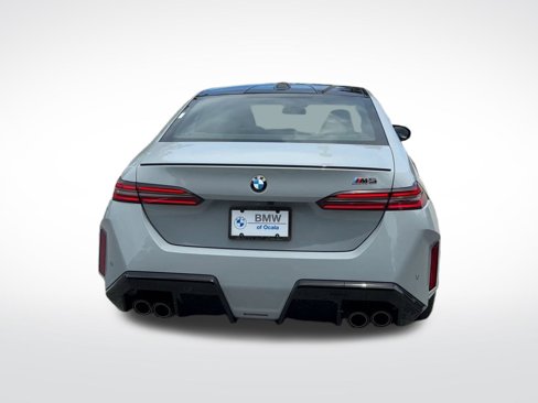New 2026 BMW M5 w/ Executive Package image 7
