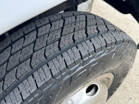 Used 2019 Ford E-450 and Econoline 450 Super Duty w/ Motorhome Prep Package image 10
