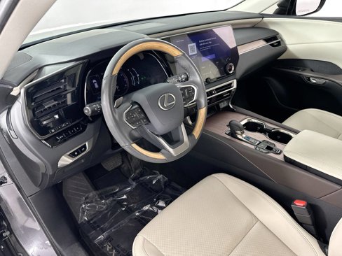 Used 2024 Lexus RX 350 Premium w/ Accessory Package (K3) image 9