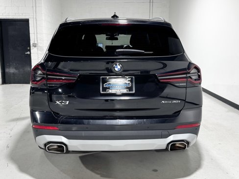 Used 2024 BMW X3 xDrive30i image 11