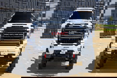 Used 2022 GMC Sierra 2500 AT4 w/ AT4 Premium Plus Package image 22