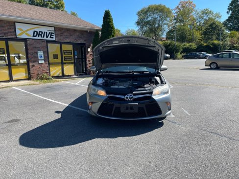 Used 2016 Toyota Camry SE image 49