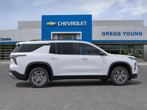New 2026 Chevrolet Traverse LT image 5