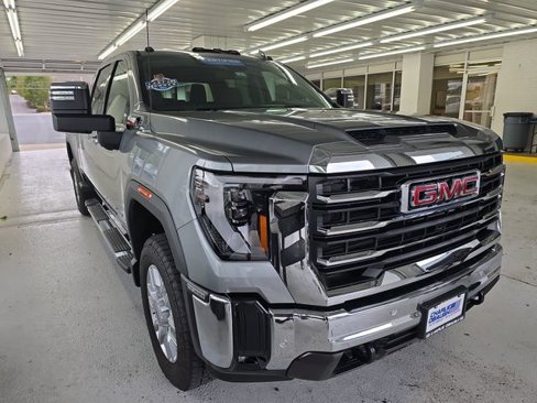 Certified 2024 GMC Sierra 2500 SLT w/ SLT Premium Package image 7