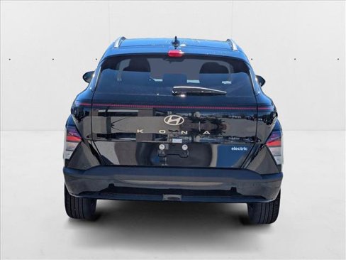 New 2025 Hyundai Kona SEL image 8