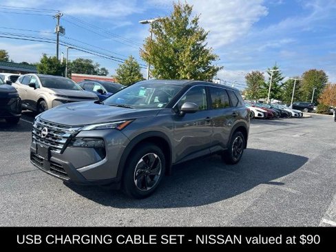 Certified 2025 Nissan Rogue SV image 7
