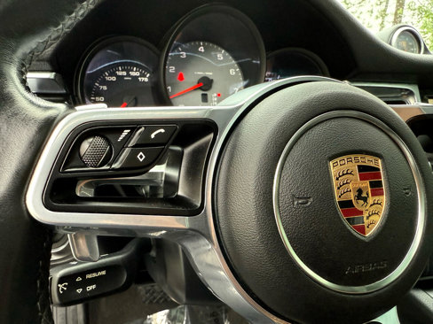 Used 2016 Porsche Macan S image 39